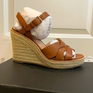 Banana Republic Strappy Espadrille Wedge, in Cognac size 6.5.